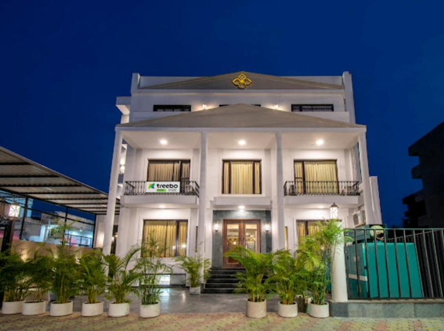 Hotel Imperial Park Sector 45 Gurgaon Exteriör bild